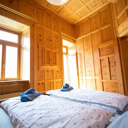 Chasa Vi 3.5-zimmer Apartment Scuol